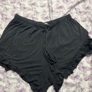 🍄POL Black Ruffle-Trim Cotton Shorts